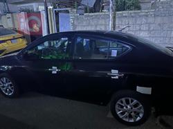 نيسان فيرسا